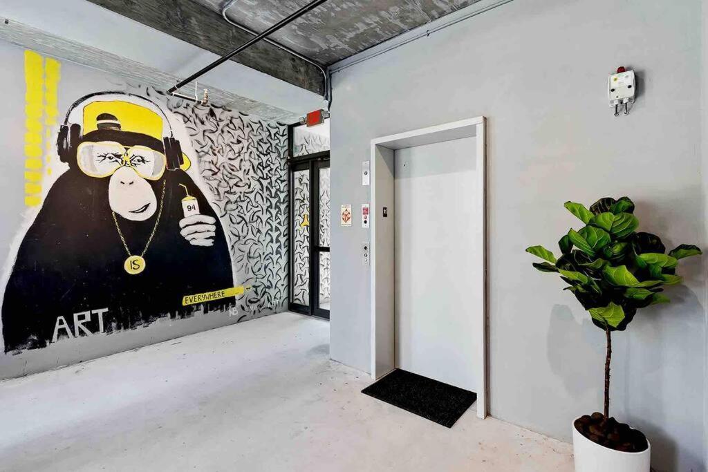 Pretty Rola 201 Luxury 1B1B W King Bed At Downtown Fort Lauderdale Exterior foto
